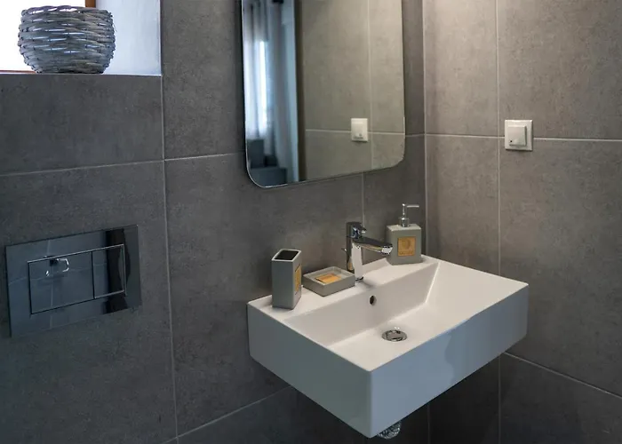 Apartment Sea View Grek Nea 3 *